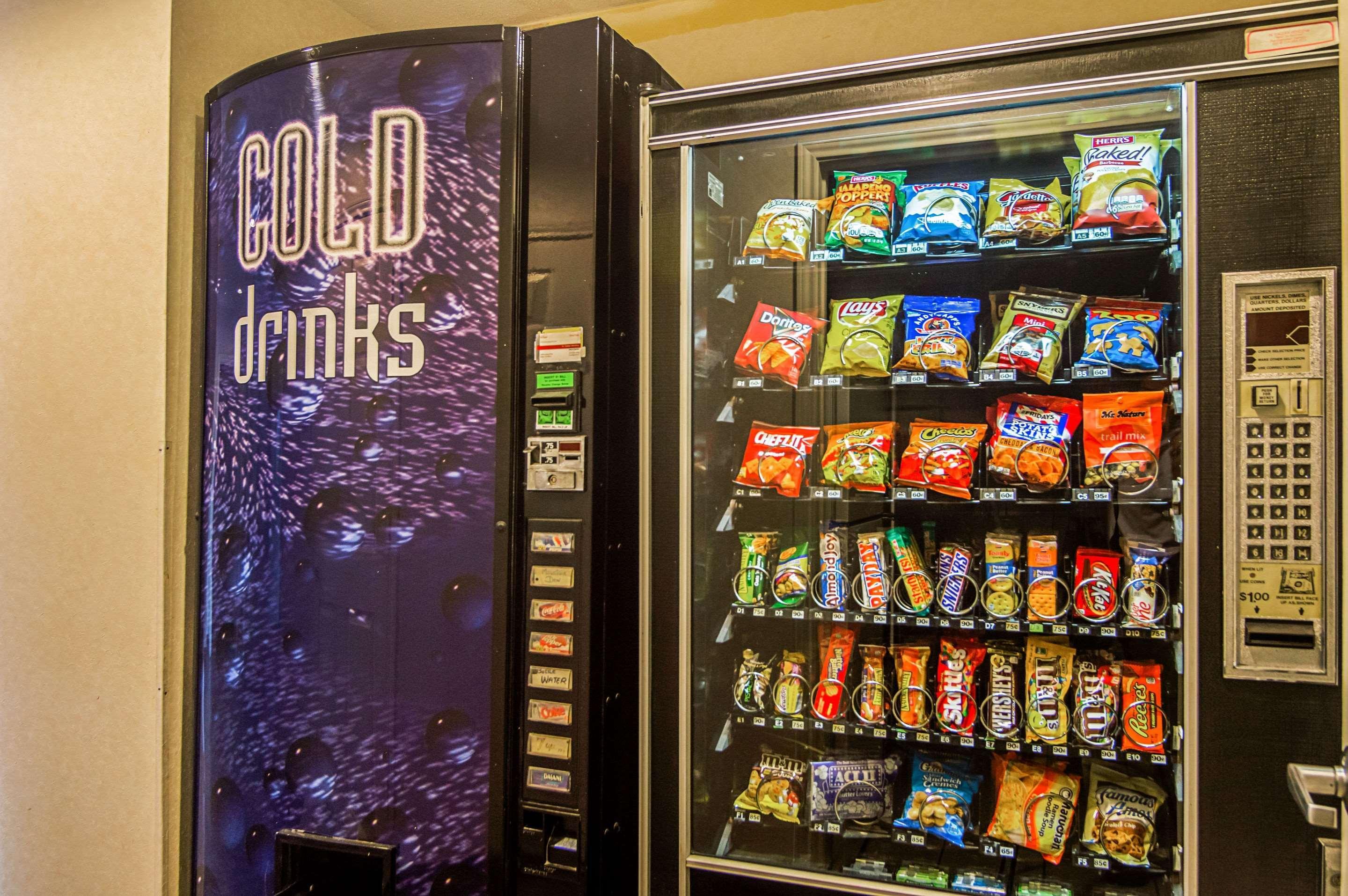 Quality Inn & Suites Garland - East Dallas Bagian luar foto